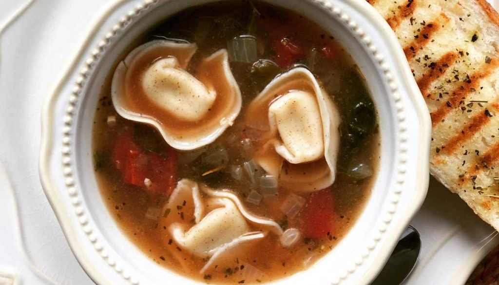 GF-cheese-tortellini-soup