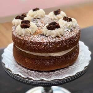 Bodacious Butter Pecan Friand Cake